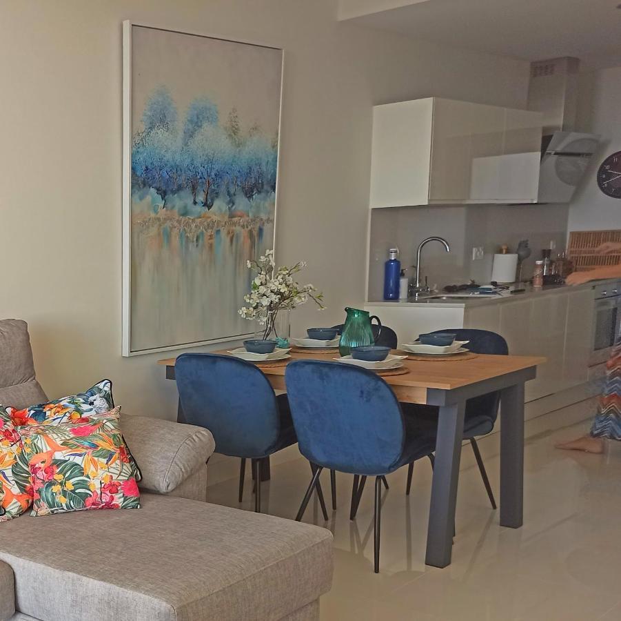 La Paloma Beach Apartment With Pool By Casa Del Sol Hr Manilva Exterior photo