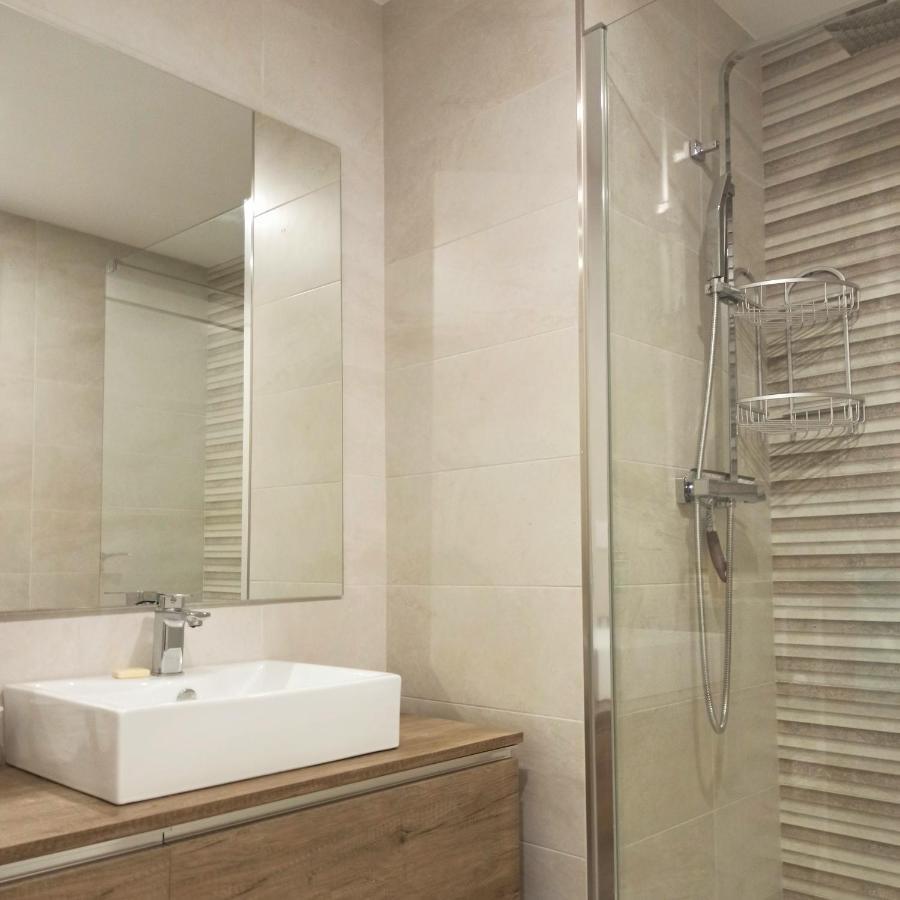 La Paloma Beach Apartment With Pool By Casa Del Sol Hr Manilva Exterior photo