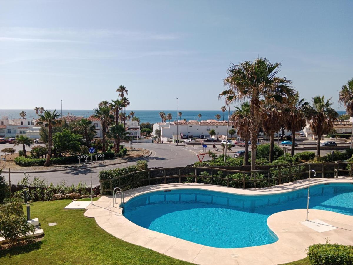 La Paloma Beach Apartment With Pool By Casa Del Sol Hr Manilva Exterior photo