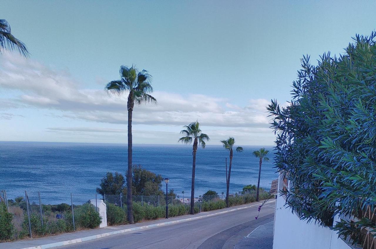 La Paloma Beach Apartment With Pool By Casa Del Sol Hr Manilva Exterior photo